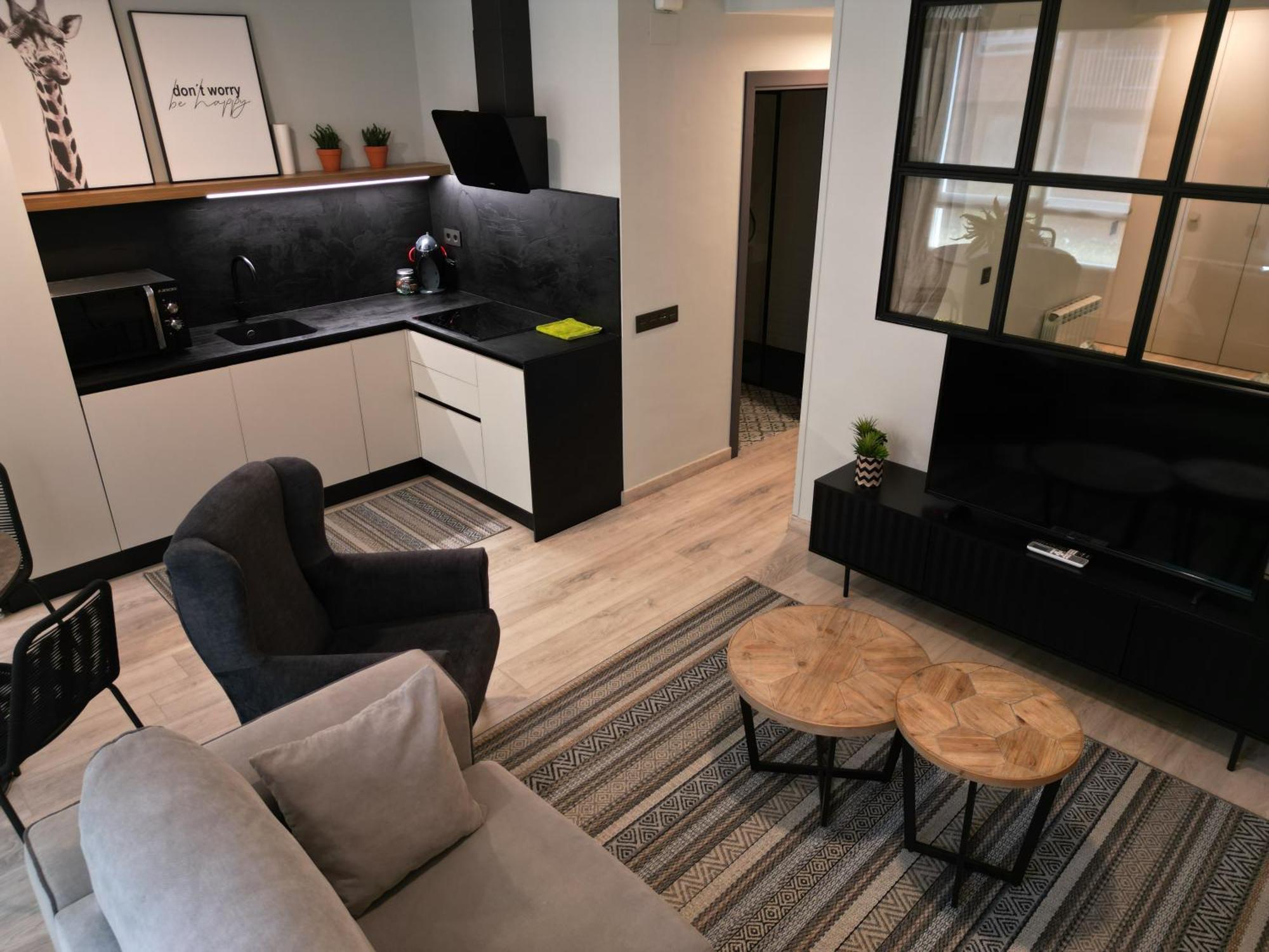Apartaments Turistics Cardona III Экстерьер фото